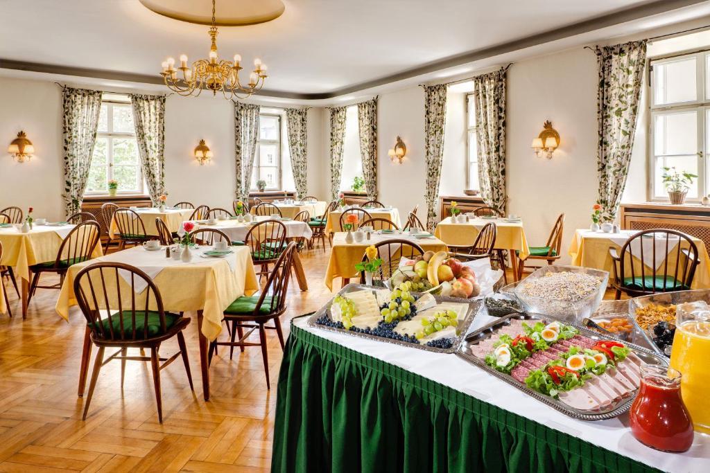 Brauereigasthof/Hotel Buergerbraeu Бад-Райхенхалль Экстерьер фото